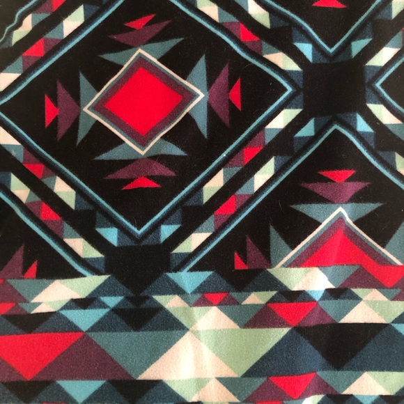 LuLaRoe Leggings - Picture 2 of 3